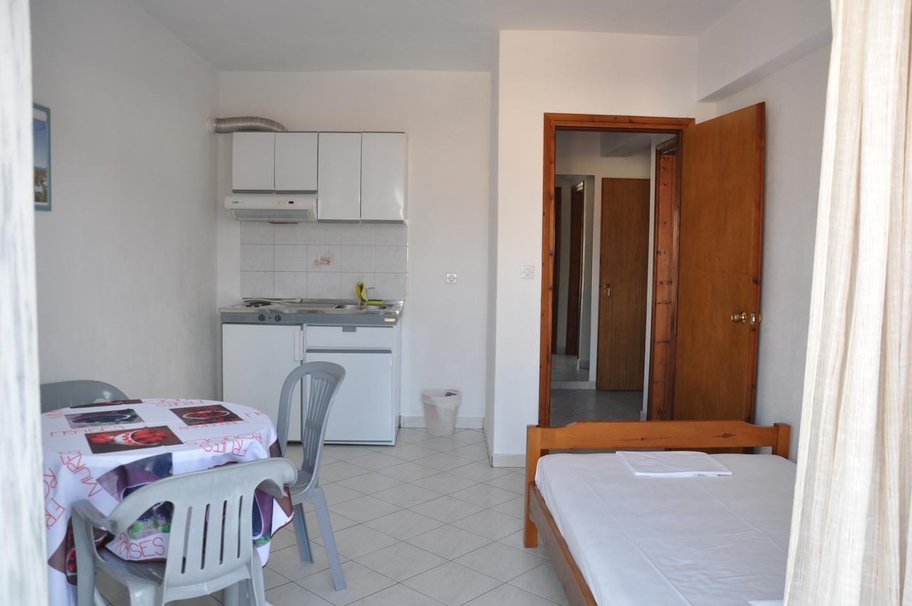 Apartments Stavroula Ηospitality Vrasna Bagian luar foto