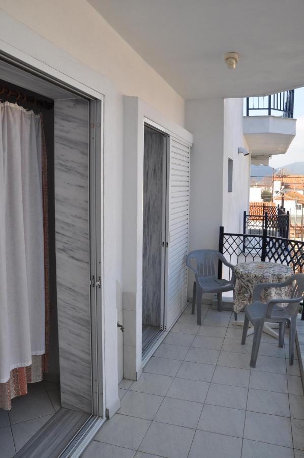 Apartments Stavroula Ηospitality Vrasna Ruang foto
