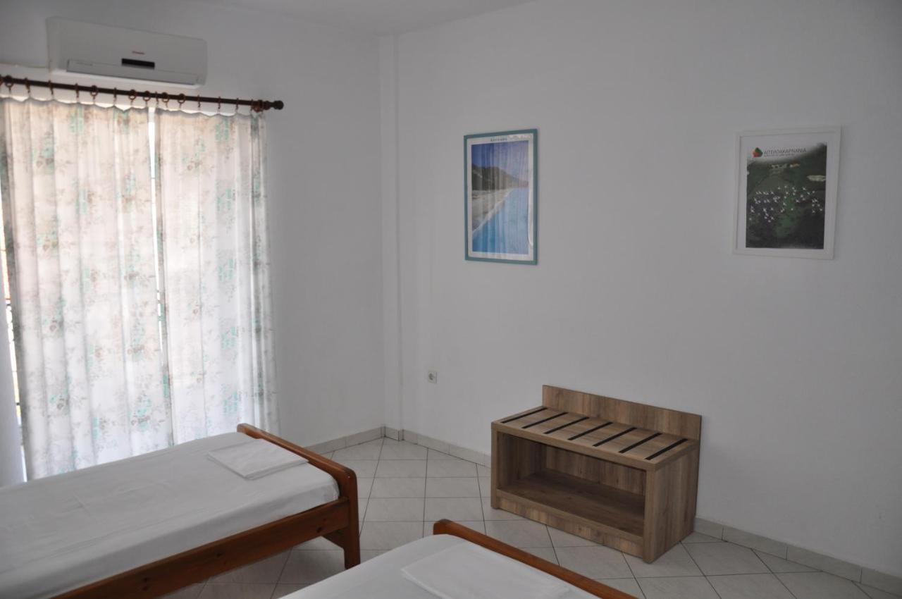 Apartments Stavroula Ηospitality Vrasna Ruang foto